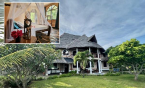 Room in Villa - 38m2 Turtle Suite in a 560 m2 Villa, Indian Ocean View